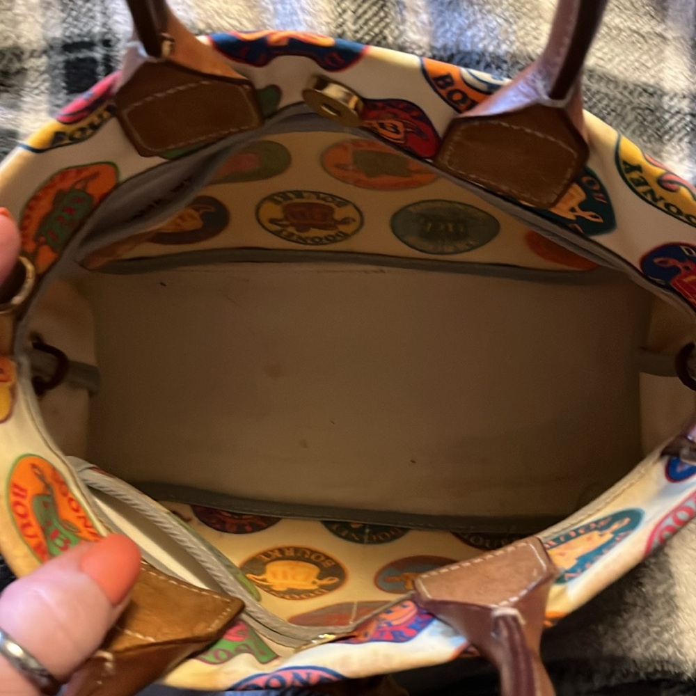Vintage Dooney & Bourke - Picture 6 of 10